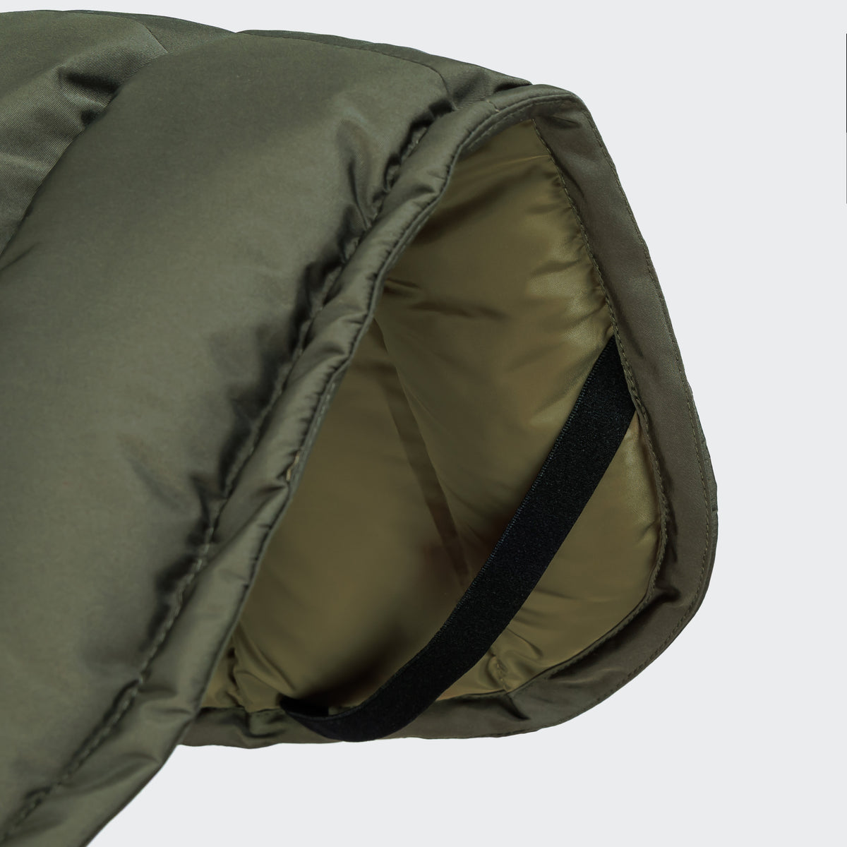 Cloud7 Hundemantel Winter Everest Light Olive Hundewintermantel extra warm