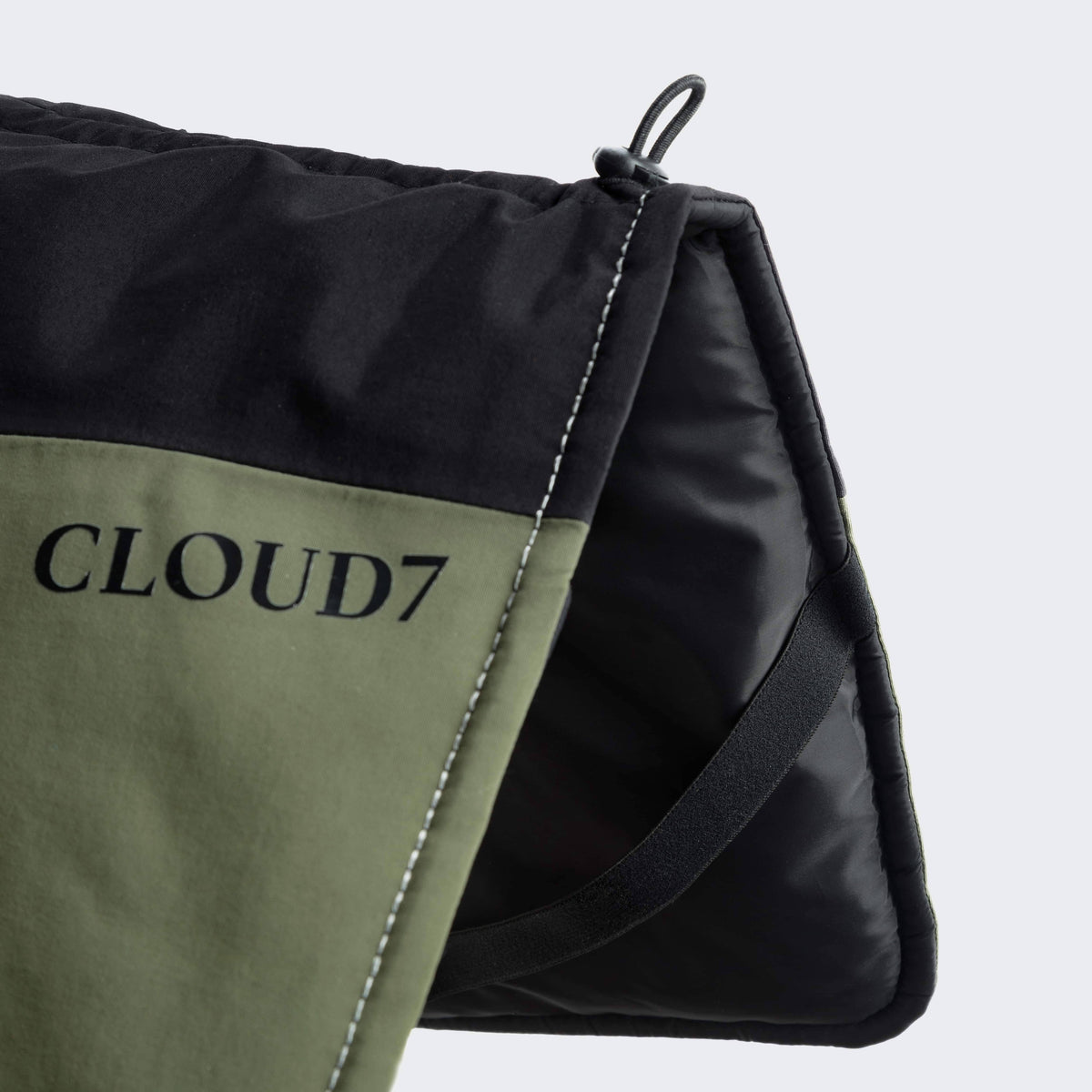 Cloud7 Hundemantel Winter Everest Black Olive verstellbarer Hundemantel