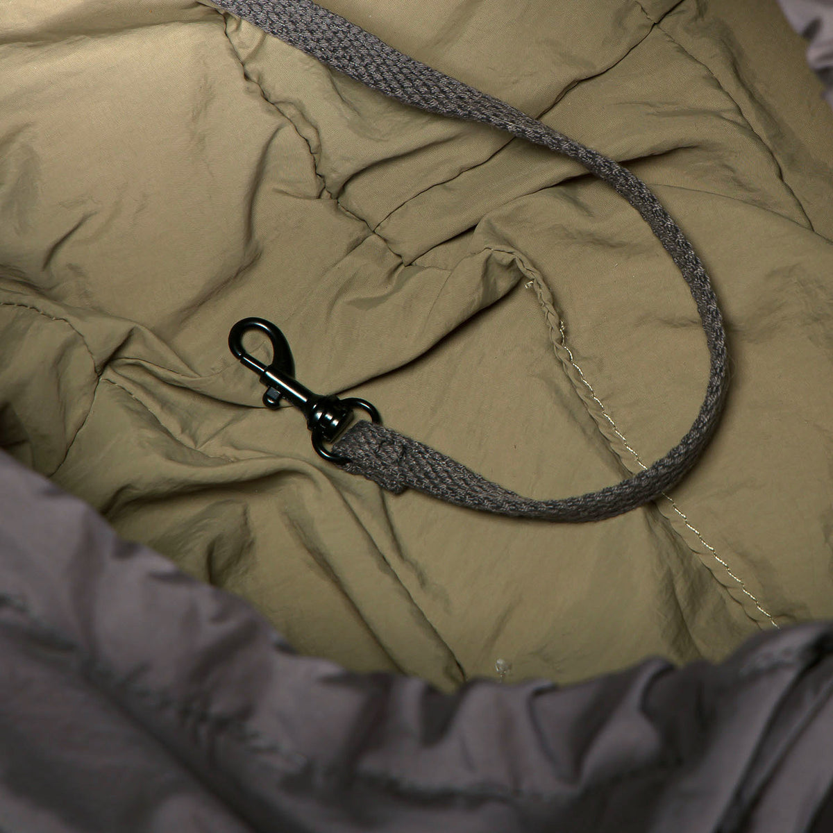 Cloud7 Hundeumhängetasche LTTL Puffer Dark Grey Khaki Hundetragetasche bis 7 kg