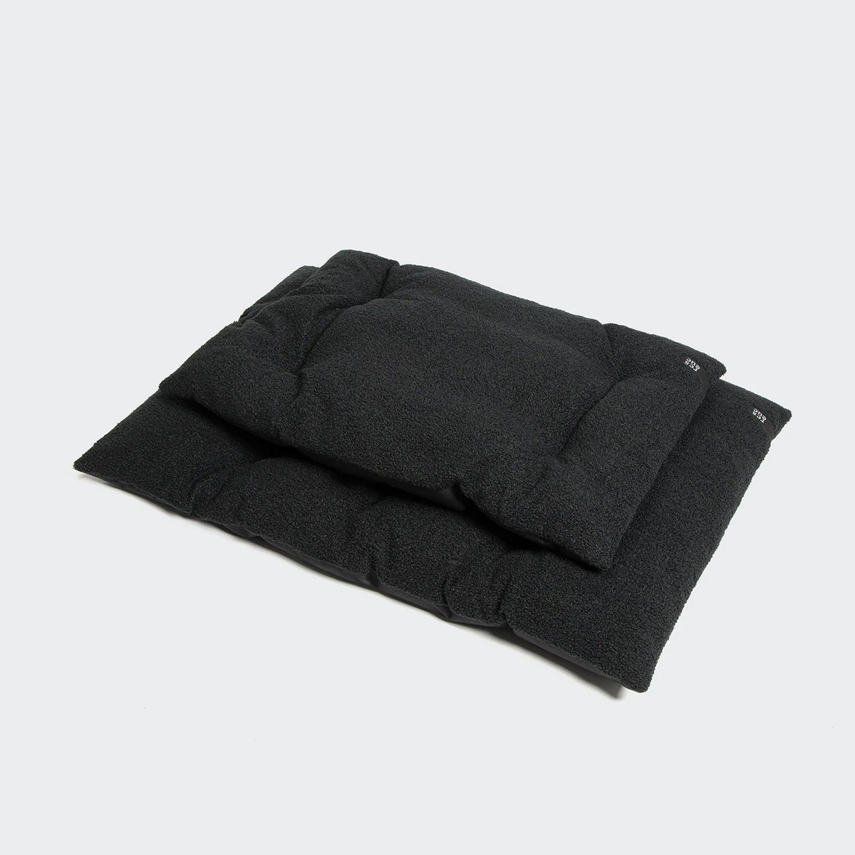 Cloud7 RESC7UE Hundekissen Plush Black Outdoor Hundebett