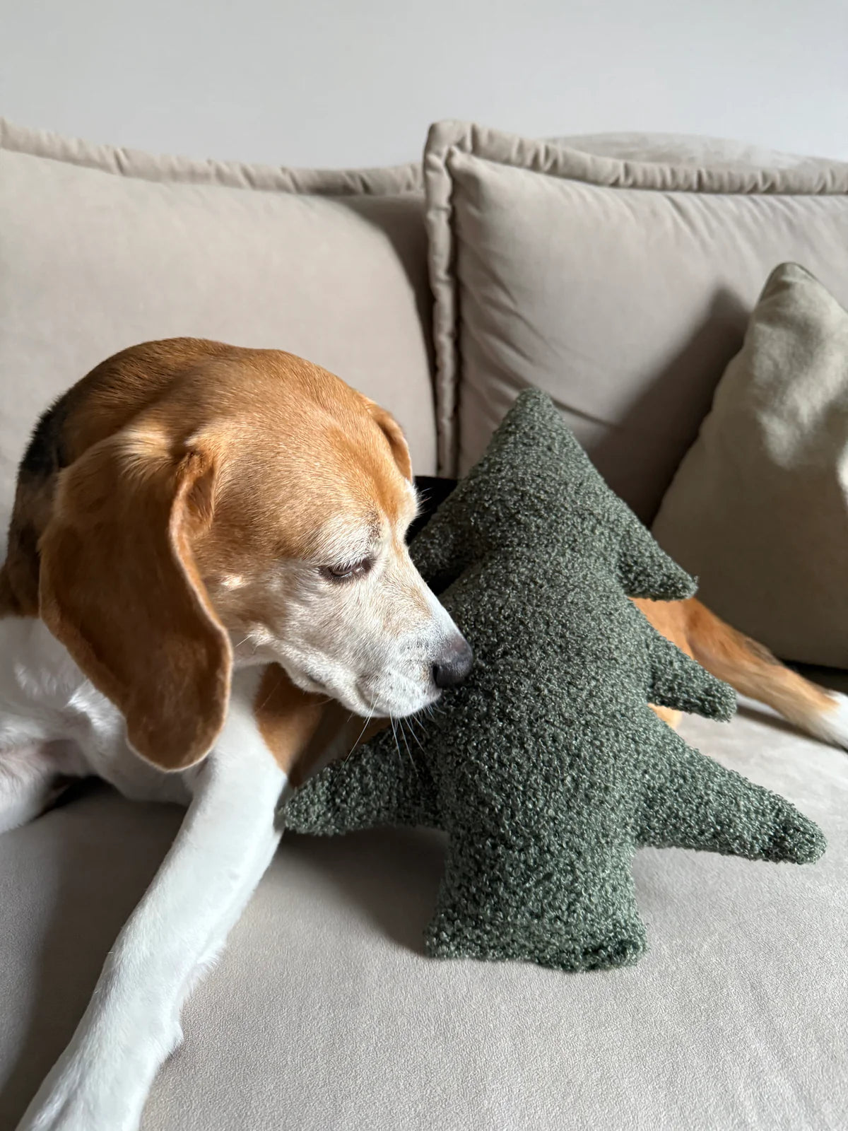 Lillabel Plüsch Beschäftigungsspielzeug Weihnachtsbaum Weihnachtliches Spielzeug für Hunde