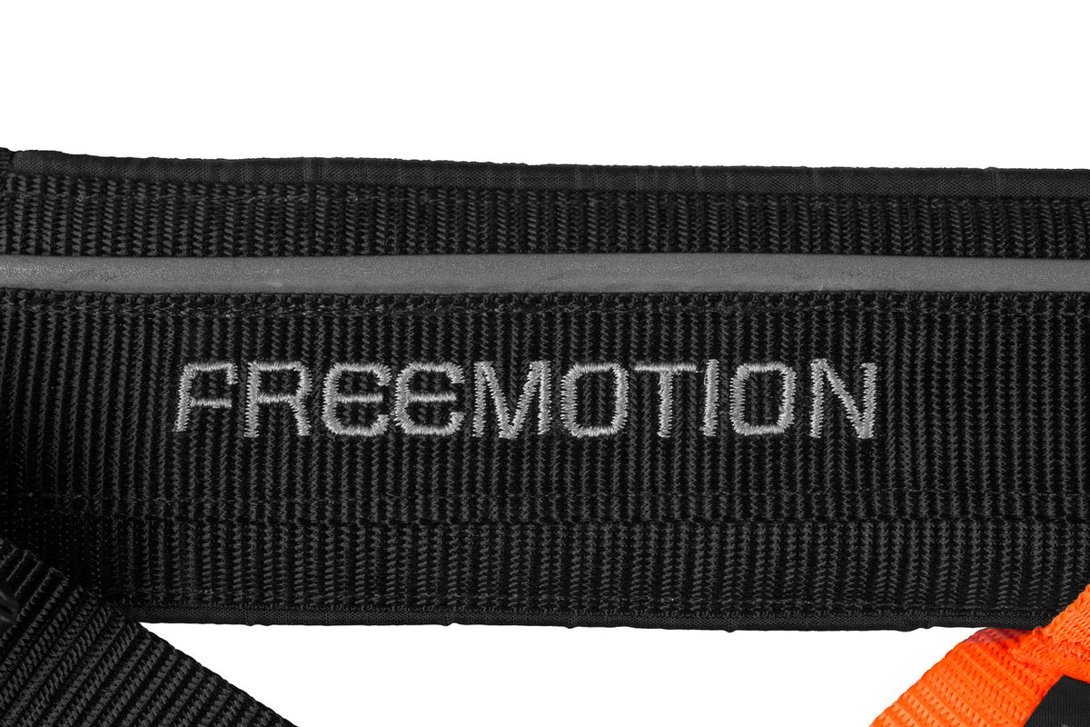 Non stop dogwear Freemotion Harness 5.0 Black Orange gepolstertes Hundezuggeschirr Canicross