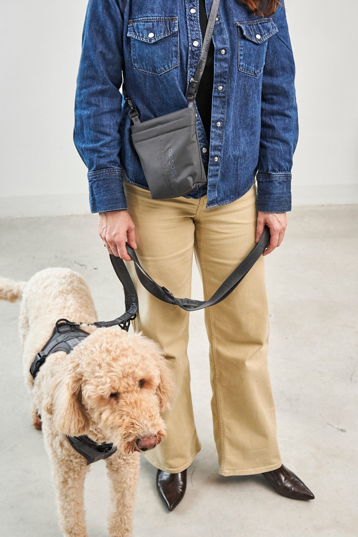 MiaCara Gusto 2.0 Leckerlibeutel Asphalt Hundeleckerlibeutel Gassitasche Hund 