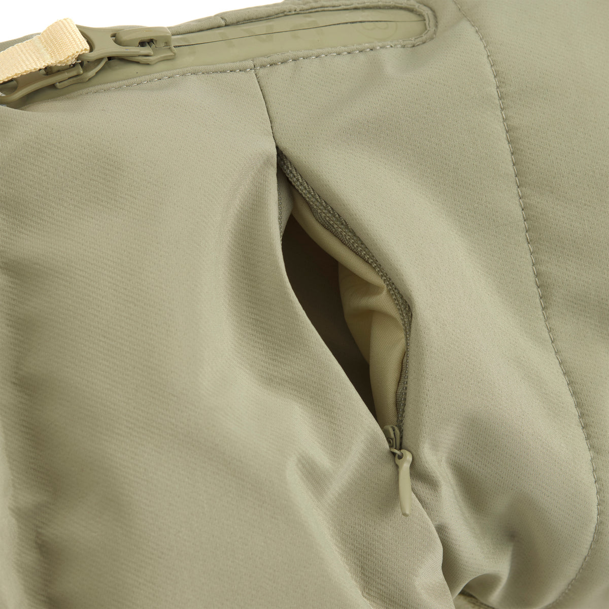 PALOPA X LEVEY Hunde Wintermantel Nolia Pale Olive LONG Hundemantel Winter Tracker Tasche