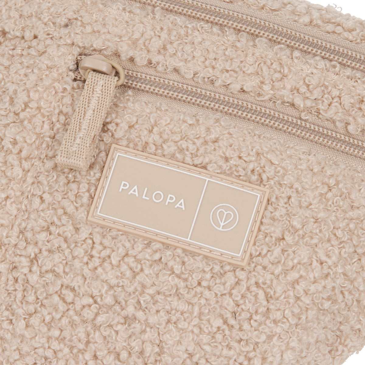 PALOPA Hunde Leckerlibeutel Teddy-Fleece Beige - Limited Edition Leckerlitasche zum Umhängen