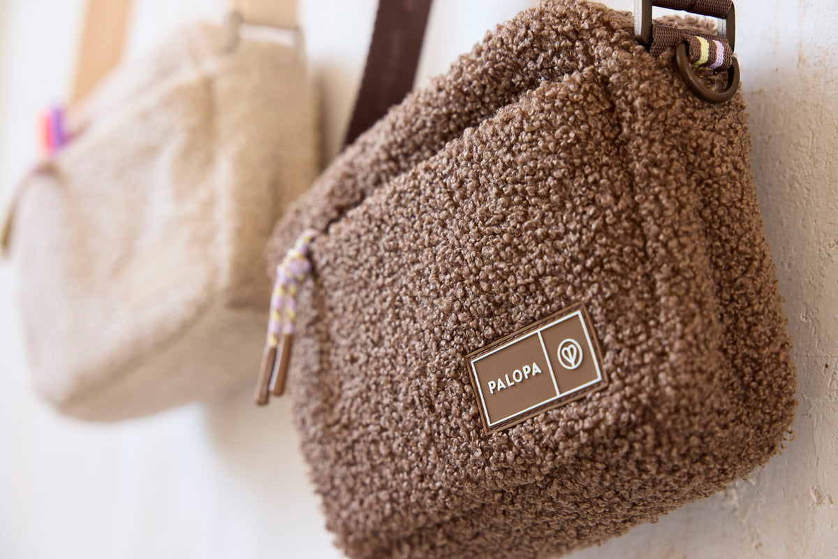 PALOPA Square Bag Noka Teddy-Fleece Brown - Limited Edition Crossbody Bag Umhängetasche Teddy Plüsch Bouclé