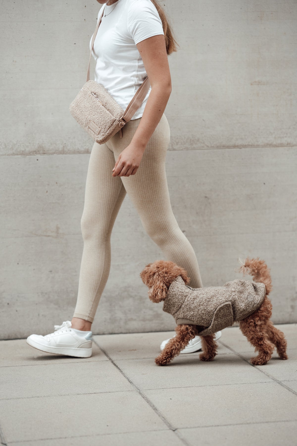 PALOPA Square Bag Noka Teddy Fleece Leckerlitasche für unterwegs