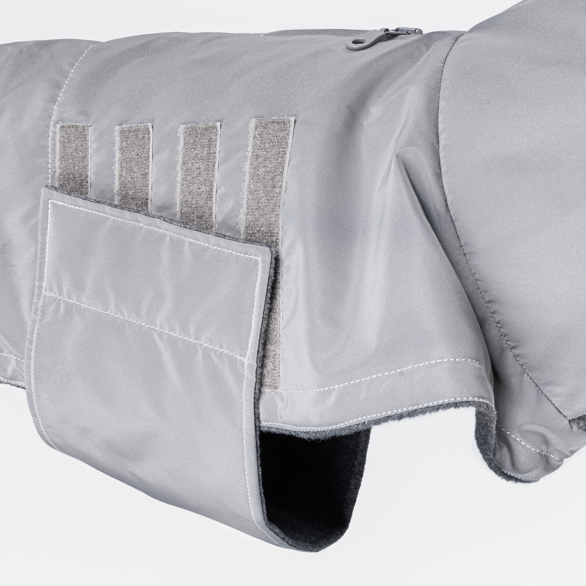 Cloud7 Hundemantel Brooklyn FRANZÖSISCHE BULLDOGGE Reflective Hundemantel mit Bauchschutz